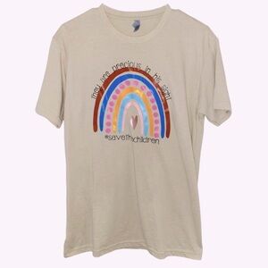 NEXT LEVEL APPAREL Graphic Rainbow T-Shirt Size M